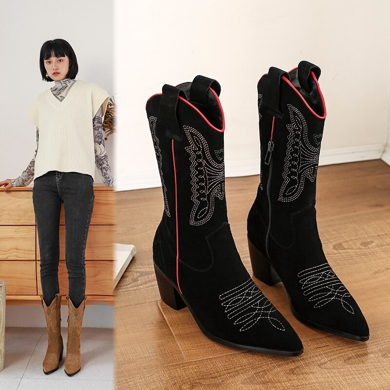 Pointed Toed Cowboy boots Women